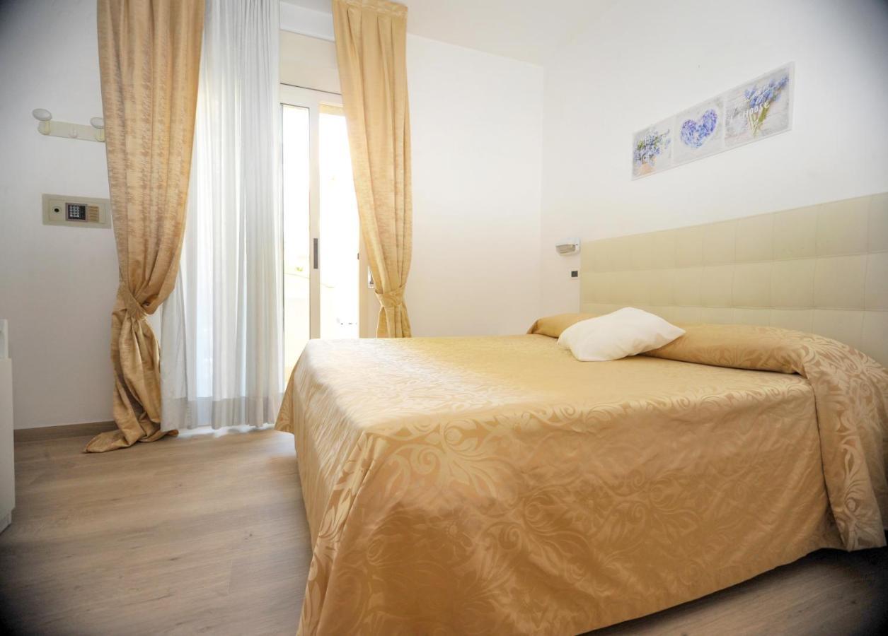 Hotel Tulipe Nazionale Ριτσιόνε Εξωτερικό φωτογραφία